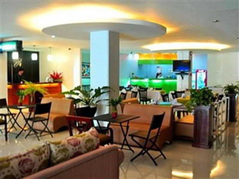 El Bajada Hotel Davao City Esterno foto